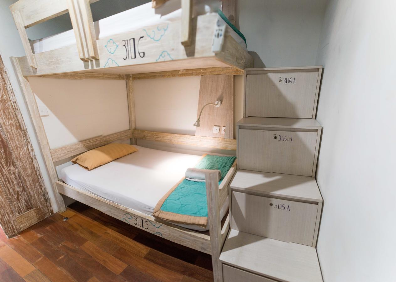 Nau Here Hostel 꾸따 외부 사진