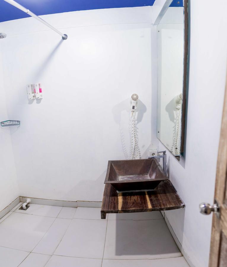 Nau Here Hostel 꾸따 외부 사진