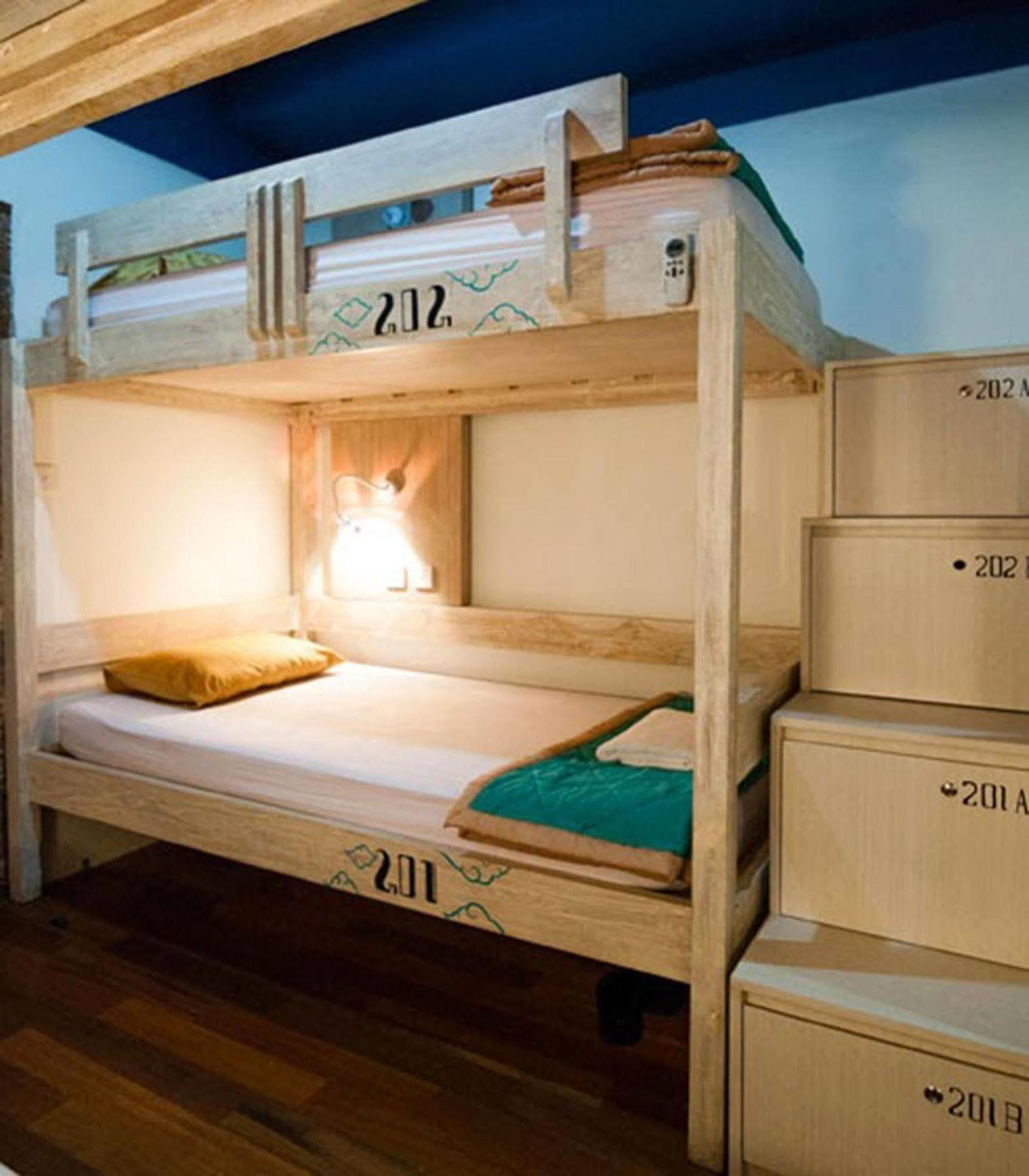Nau Here Hostel 꾸따 외부 사진