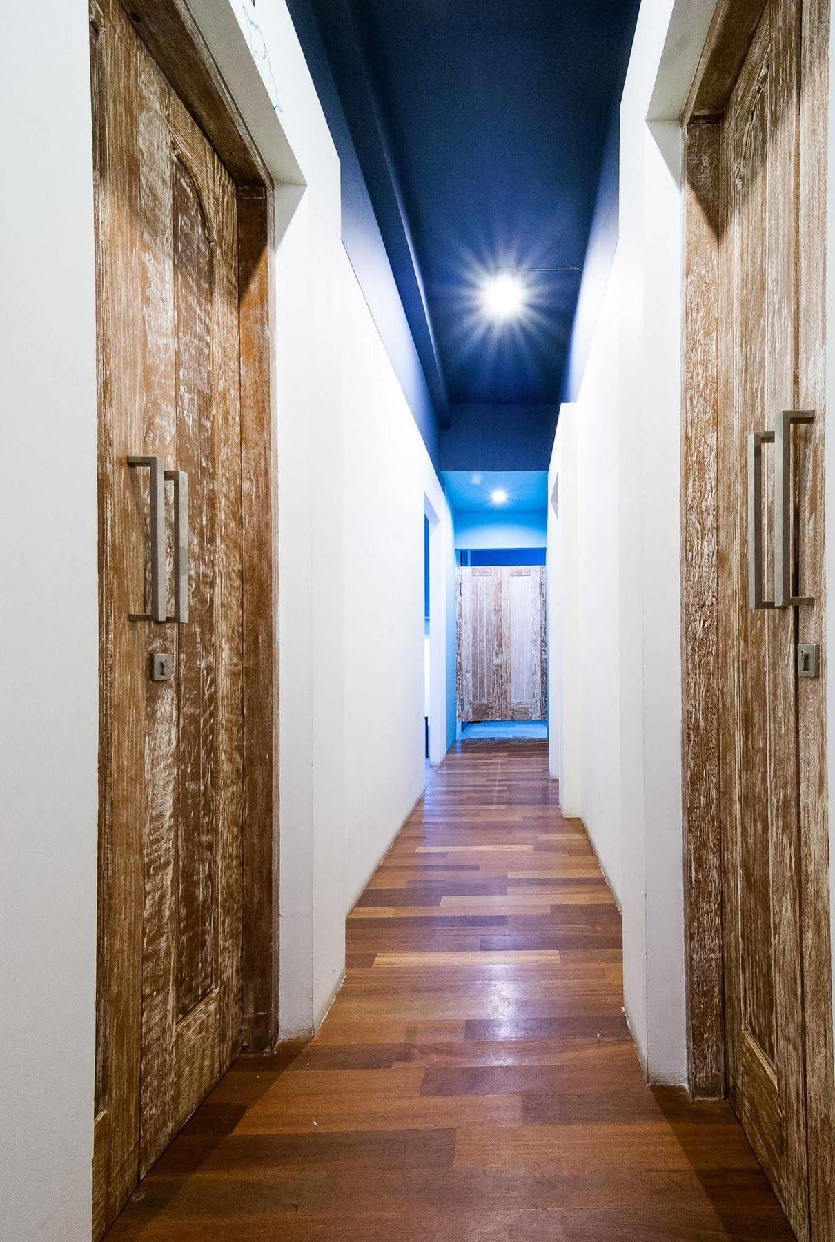 Nau Here Hostel 꾸따 외부 사진