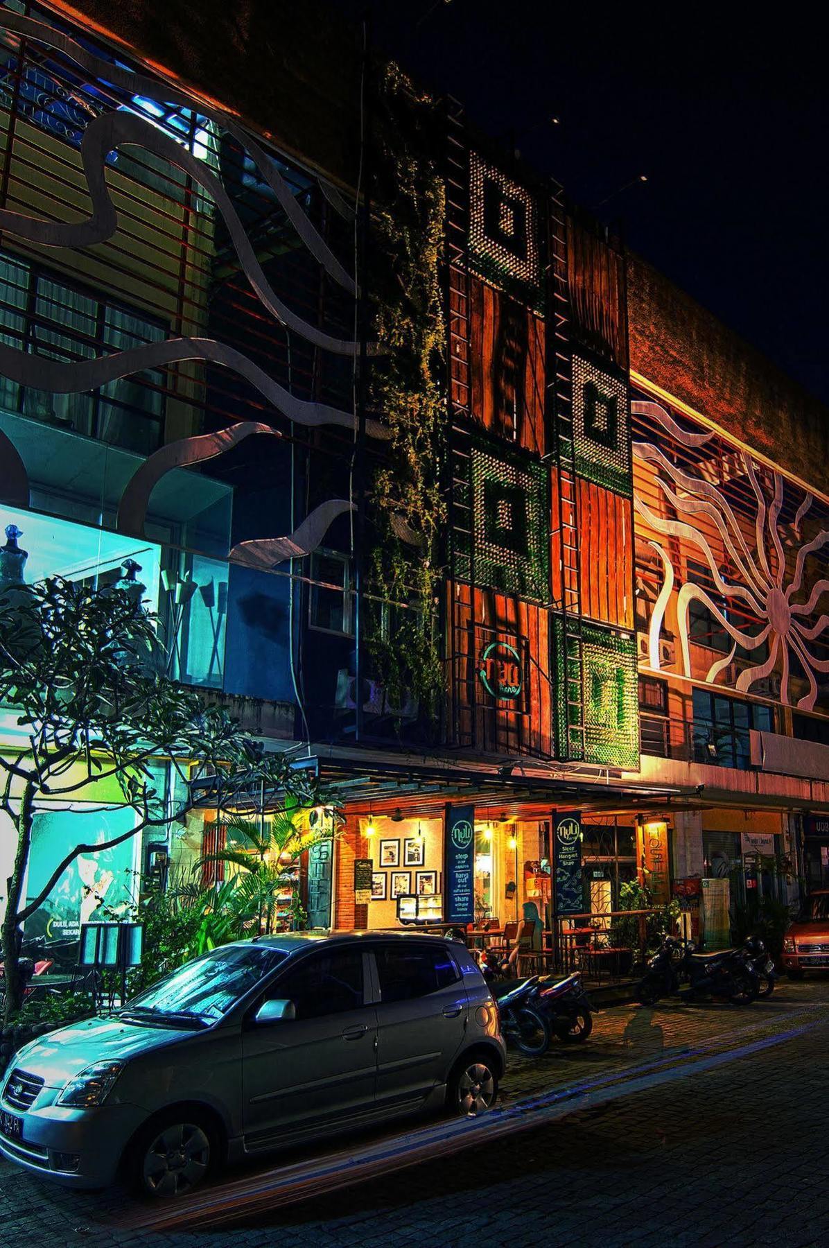 Nau Here Hostel 꾸따 외부 사진